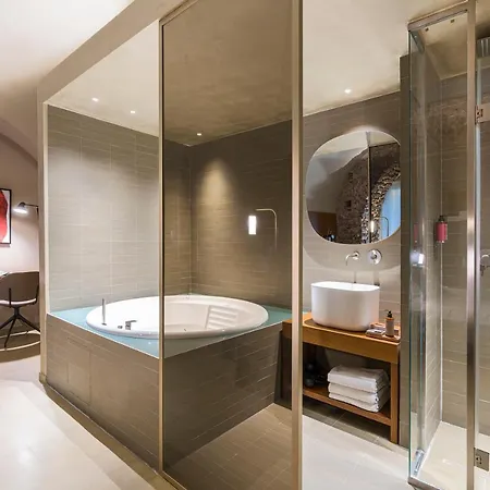Bastio Private * קטאניה