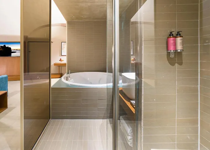 Bastio Private Hotel