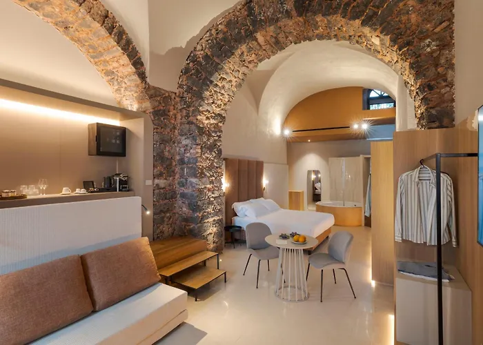Bastio Private Hotel