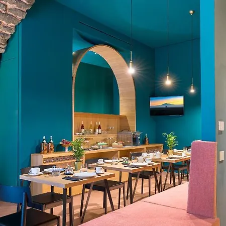 Bastio Private 호텔 *