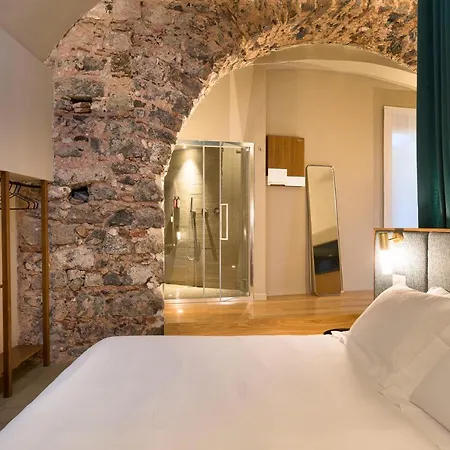 Bastio Private * 카타니아