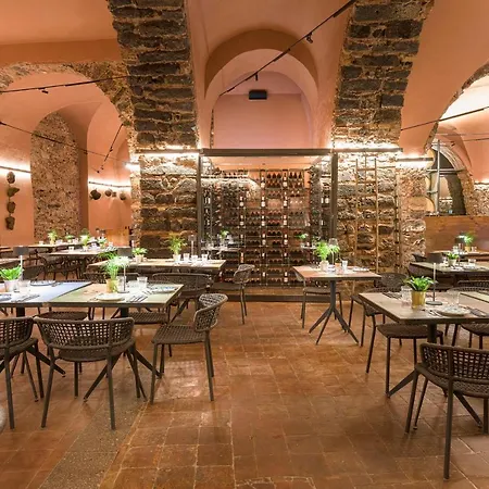 Bastio Private Hotel