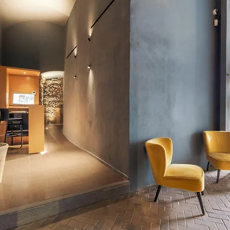 Bastio Private Hotel *
