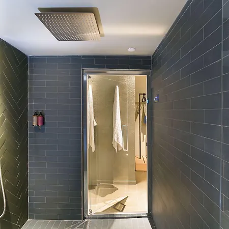 Bastio Private Hotel